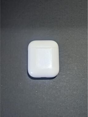 Genuine Apple AirPods Charging Case ONLY A1602 for 2nd Gen AirPods Tested